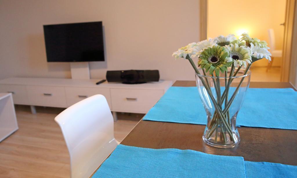 Apartamenty W Sercu Chelmna Chełmno Szoba fotó